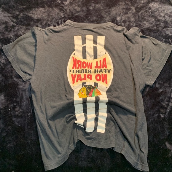 💛 Vintage Chicago Blackhawks Graphic Tee – “All Work No Play” – L/XL - Picture 4 of 8